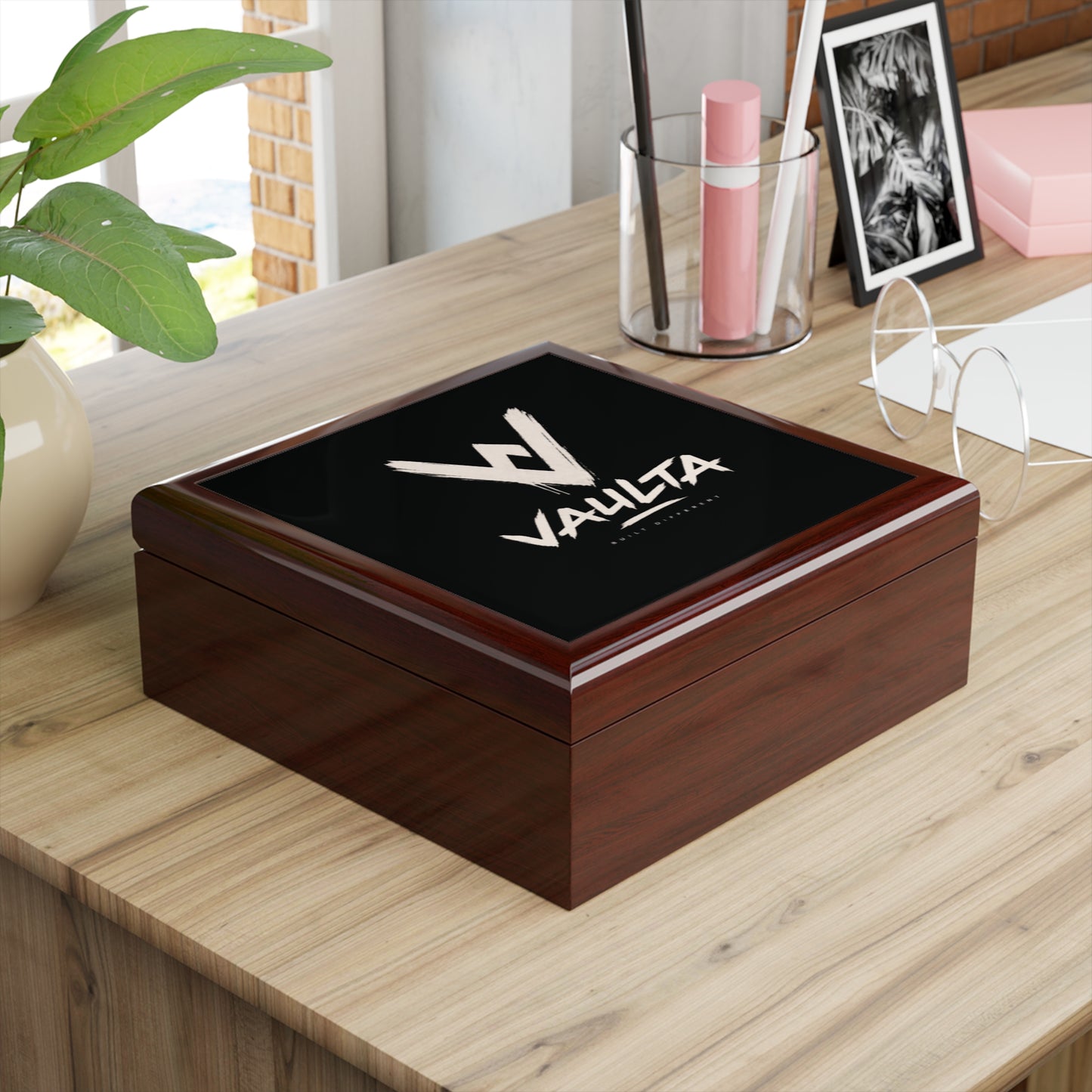 Vaulta Logo Jewelry Box — Elegant Black Keepsake Box