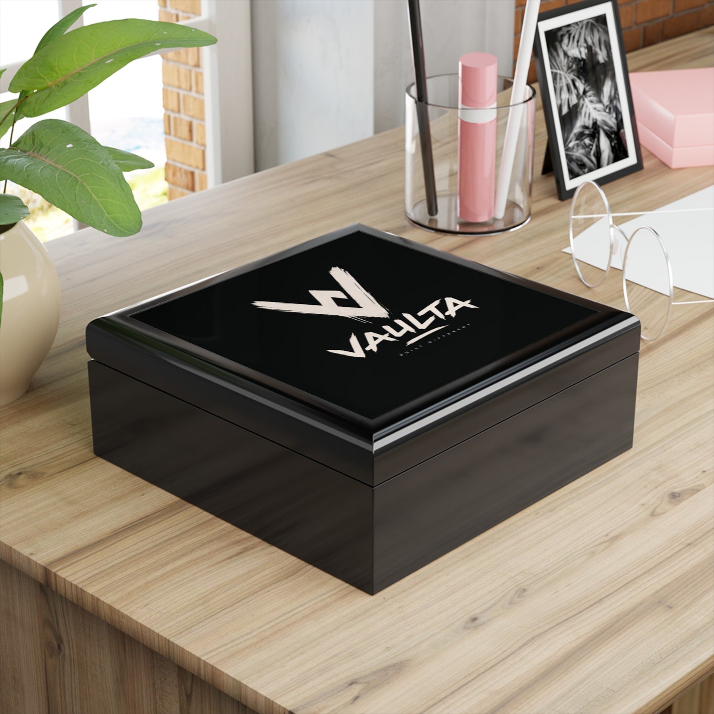 Vaulta Logo Jewelry Box — Elegant Black Keepsake Box